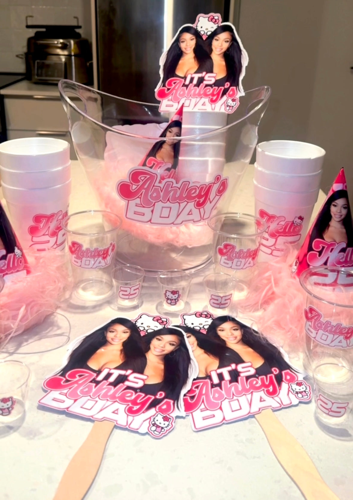 *Trouble in paradise package (Deluxe)