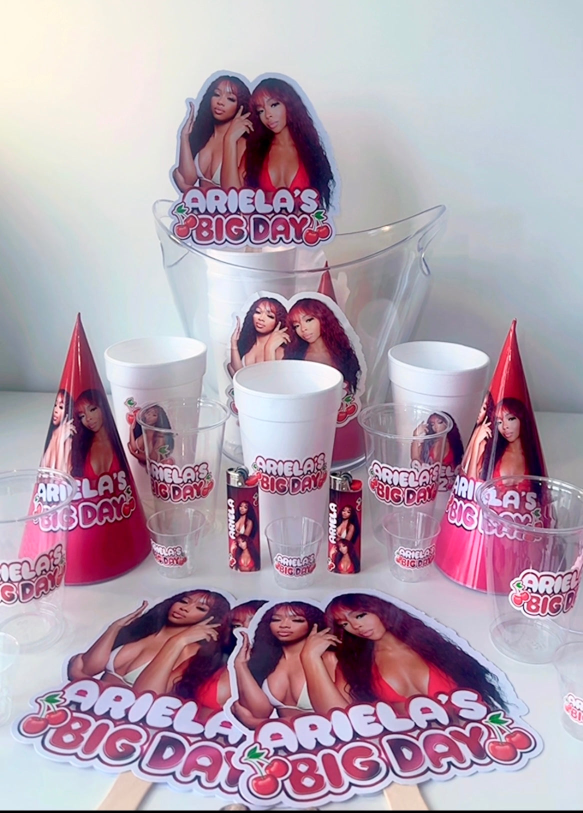 *Trouble in paradise package (Deluxe)